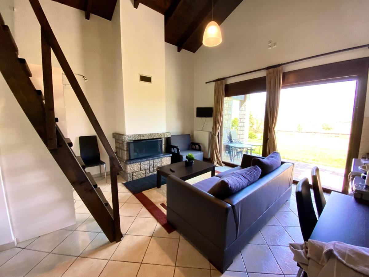 Lithos Villas Amfikleia Zewnętrze zdjęcie
